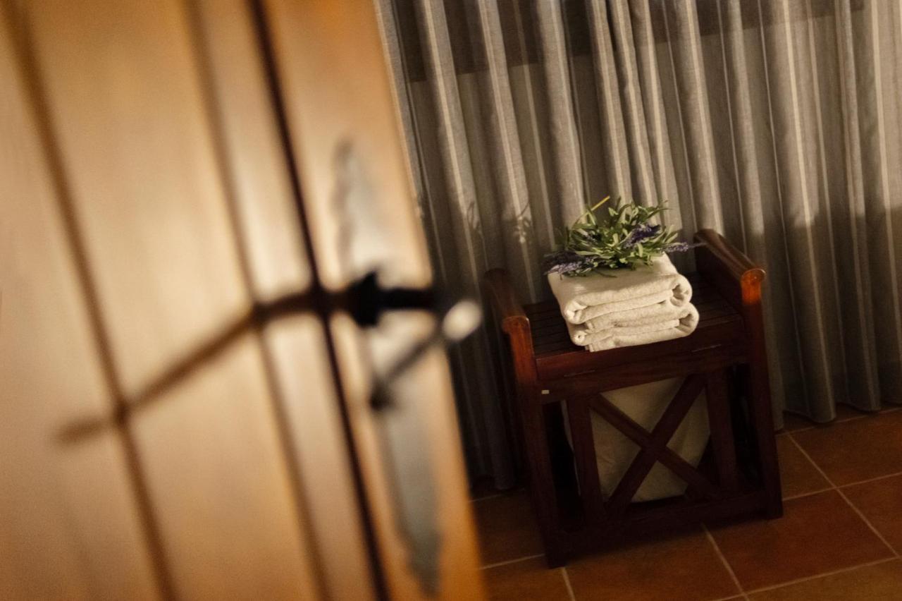 Casa Rural La Loma Nohales Екстер'єр фото