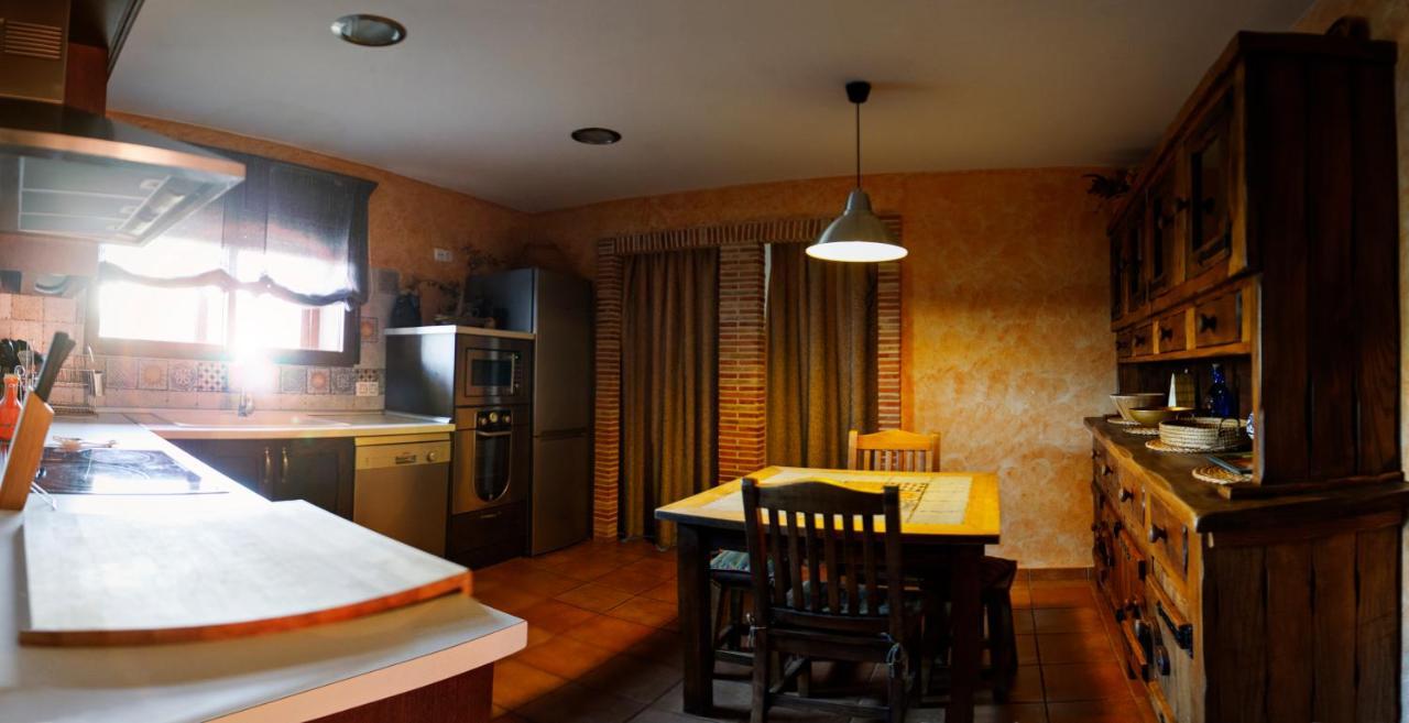 Casa Rural La Loma Nohales Екстер'єр фото